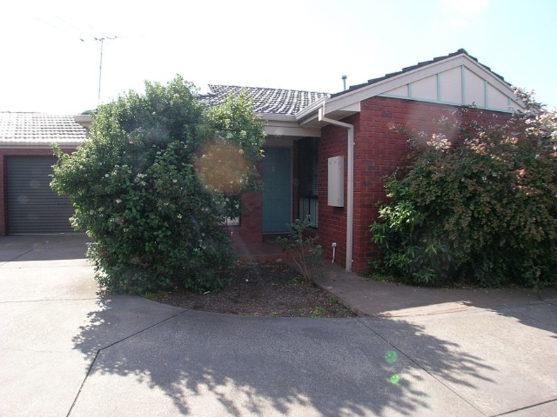 2/91 Station Road, Glenroy VIC 3046