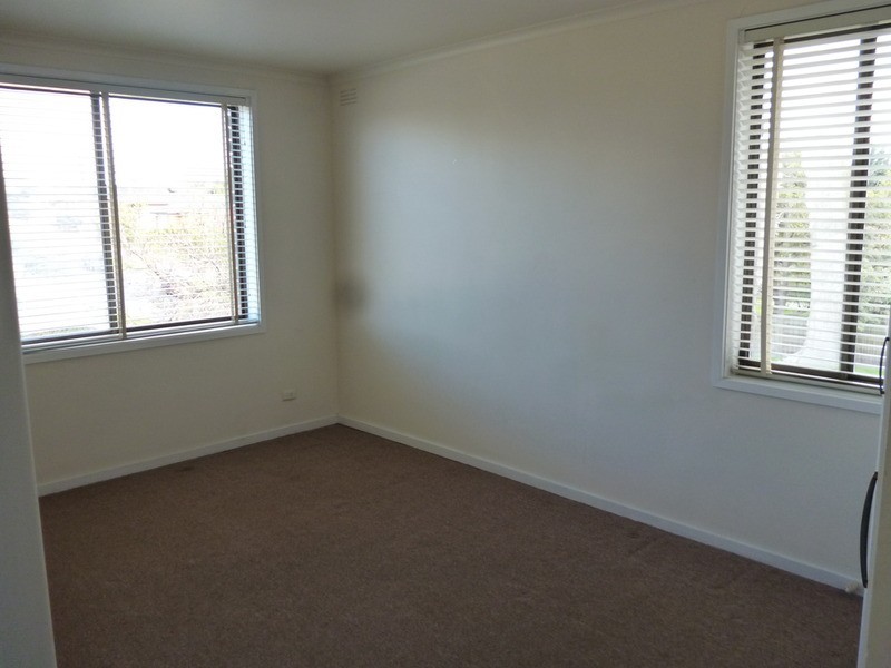 13/2-4 Chapman  Avenue, Glenroy VIC 3046