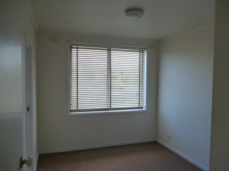 13/2-4 Chapman  Avenue, Glenroy VIC 3046