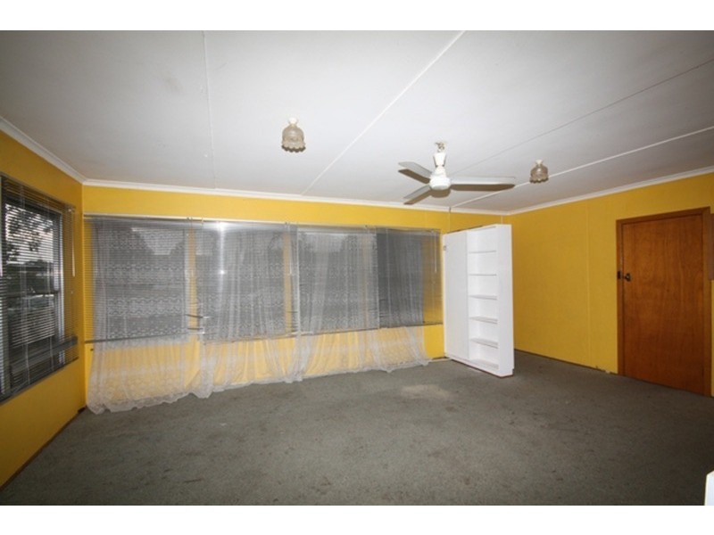 4 Nyah  Court, Dallas VIC 3047