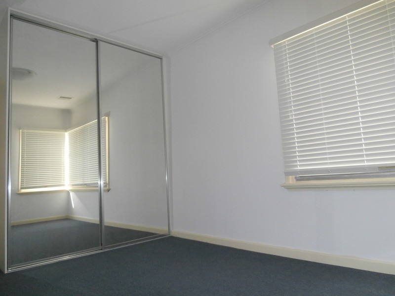 76 Paget  Avenue, Glenroy VIC 3046