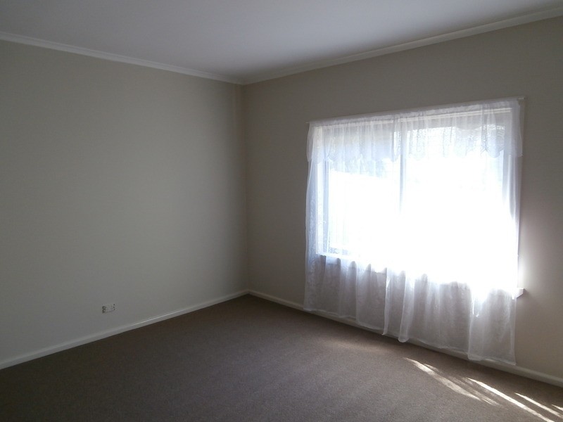 655 Pascoe Vale  Road, Oak Park VIC 3046