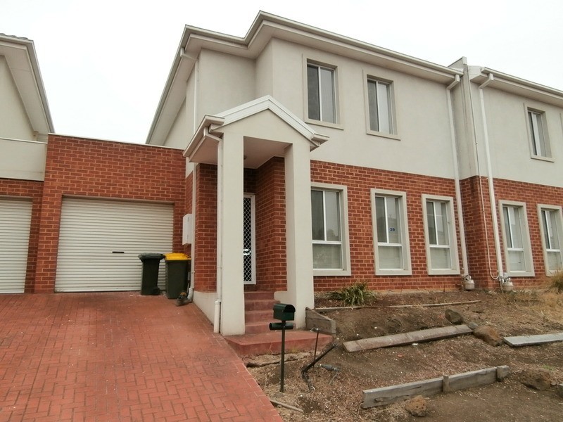 39 Balerno  Circle, Gowanbrae VIC 3043