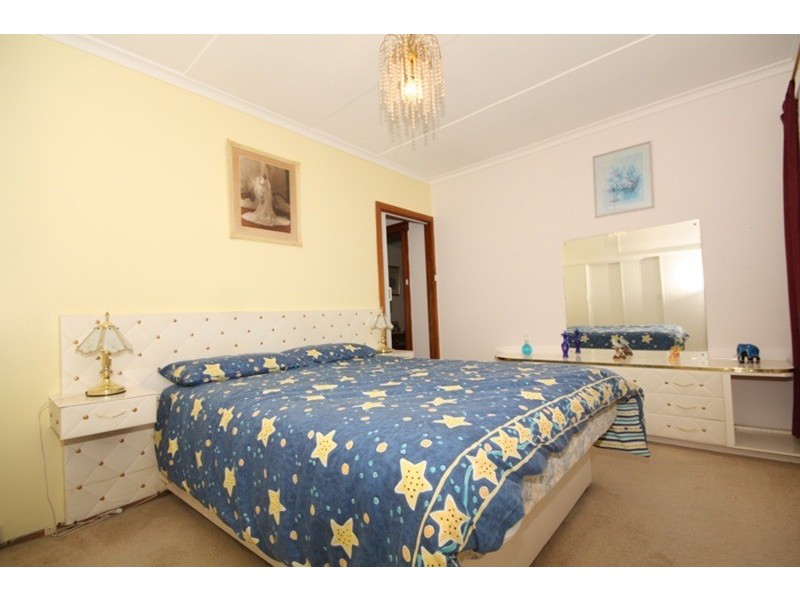 118 Waranga Crescent, Broadmeadows VIC 3047