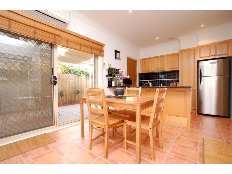 1/20 Isla Avenue, Glenroy VIC 3046