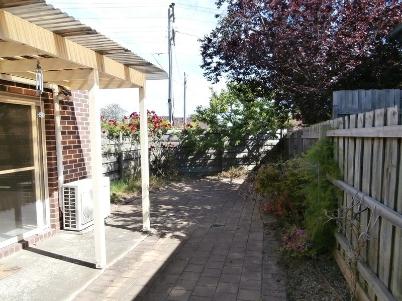 1/180 Glenroy Road, Glenroy VIC 3046