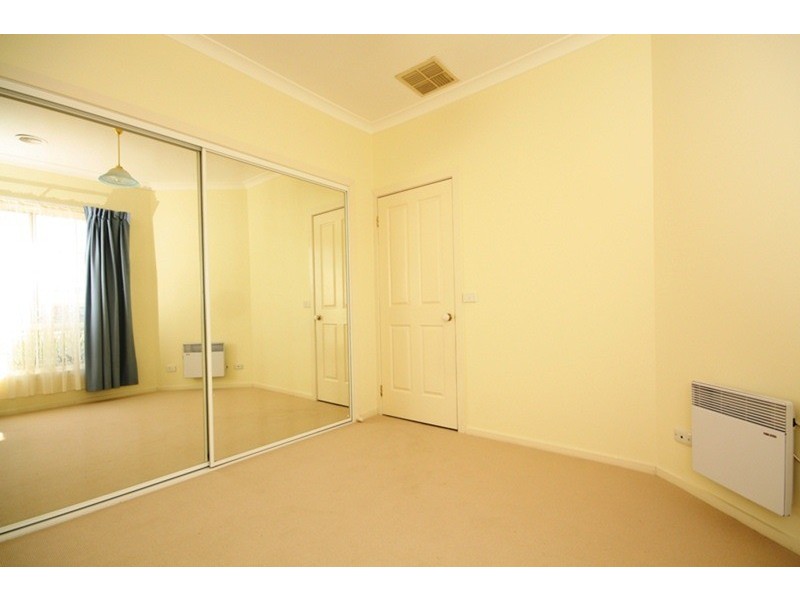 4/180 Glenroy Road, Glenroy VIC 3046