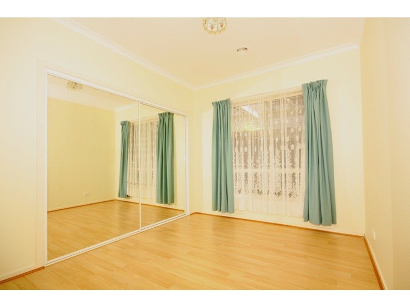 4/180 Glenroy Road, Glenroy VIC 3046