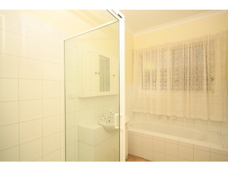 4/180 Glenroy Road, Glenroy VIC 3046