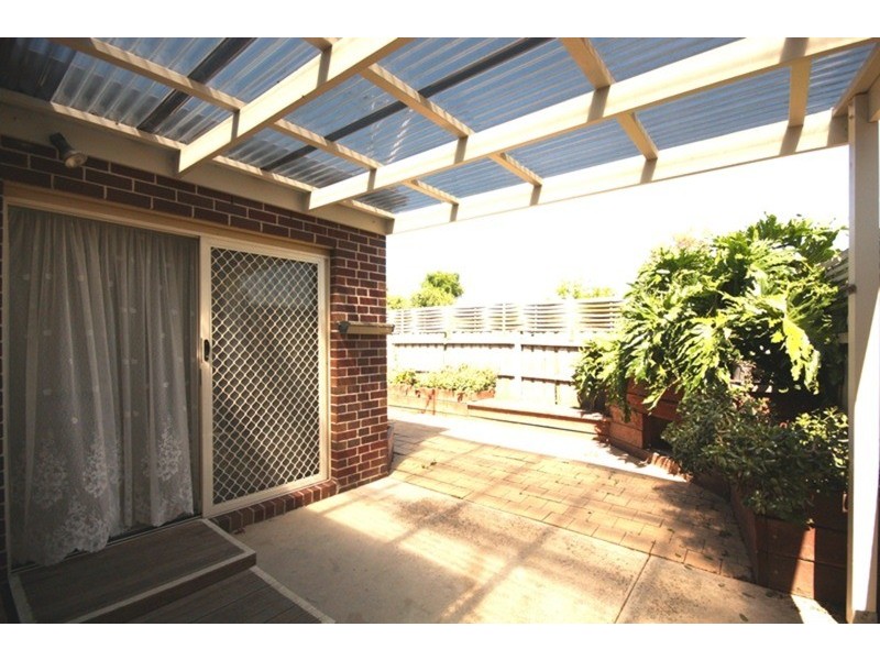 4/180 Glenroy Road, Glenroy VIC 3046