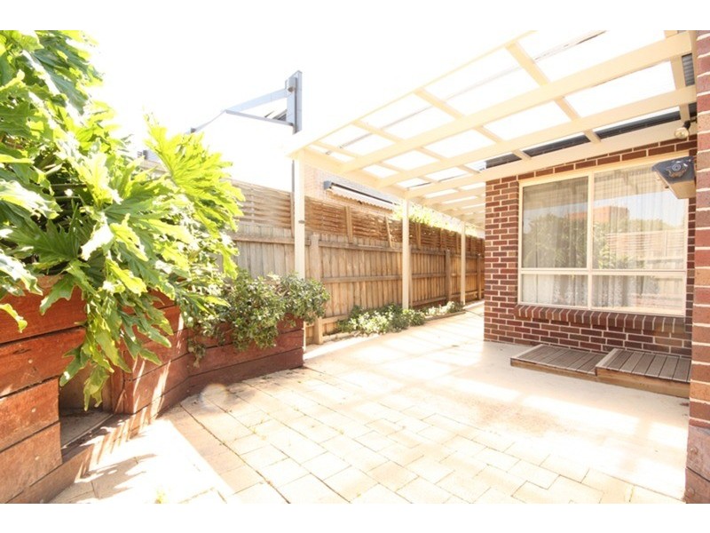 4/180 Glenroy Road, Glenroy VIC 3046