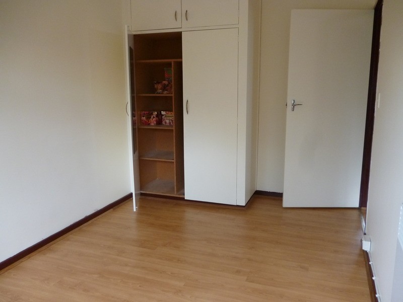 6/27 Roseberry  Street, Ascot Vale VIC 3032