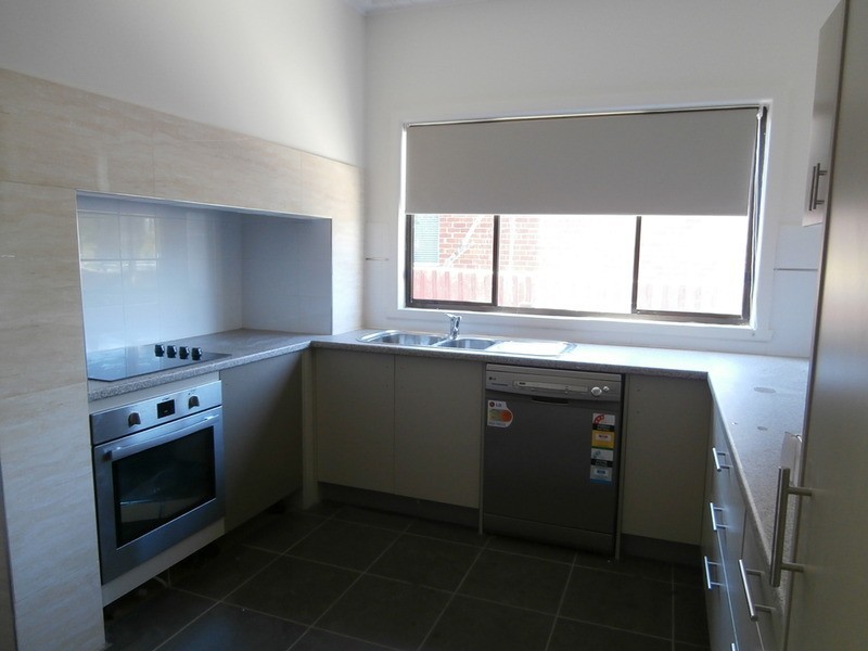 13 Becket Street, Glenroy VIC 3046