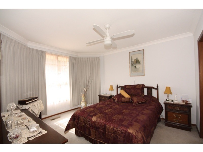 2 Rondor Close, Westmeadows VIC 3049