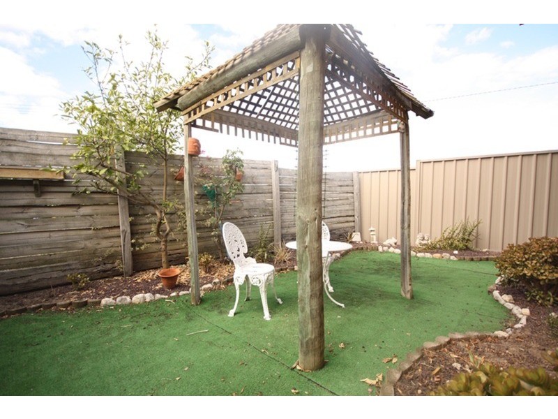 2 Rondor Close, Westmeadows VIC 3049