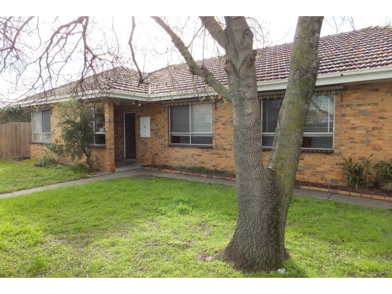 76 Wheatsheaf Road, Glenroy VIC 3046