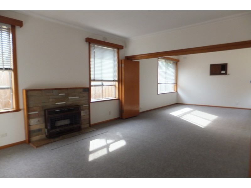 76 Wheatsheaf Road, Glenroy VIC 3046