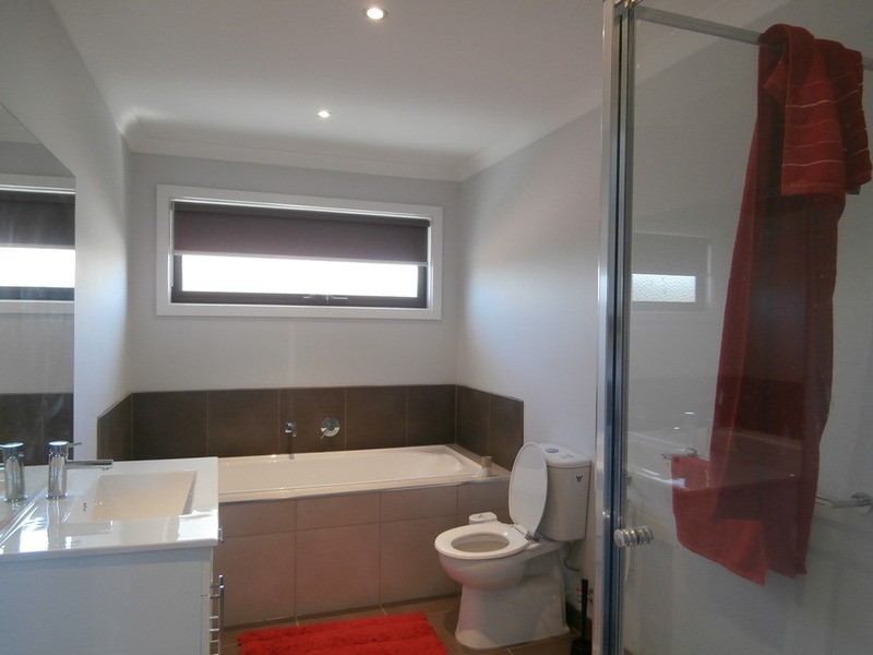 1/22 Avalon Avenue, Broadmeadows VIC 3047