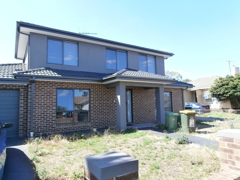 1/22 Avalon Avenue, Broadmeadows VIC 3047