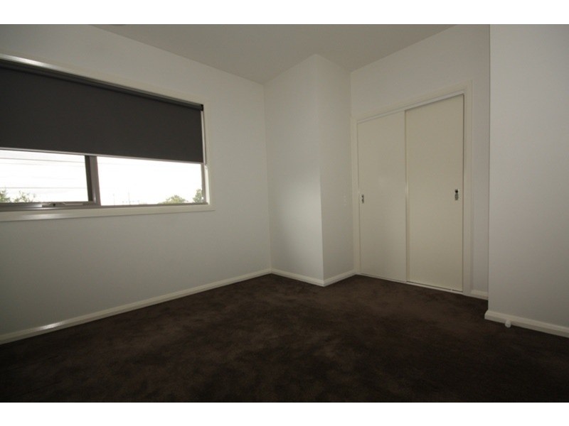 2/885-887 Pascoe Vale Road, Glenroy VIC 3046