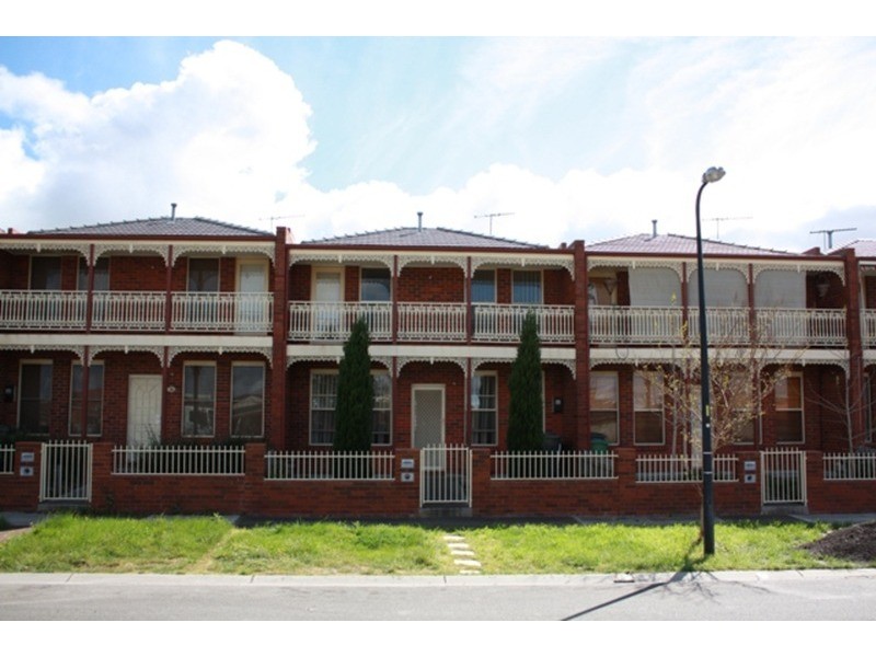 34 Athol Avenue, Roxburgh Park VIC 3064