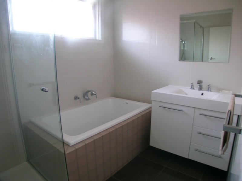 2A Harold Street, Glenroy VIC 3046