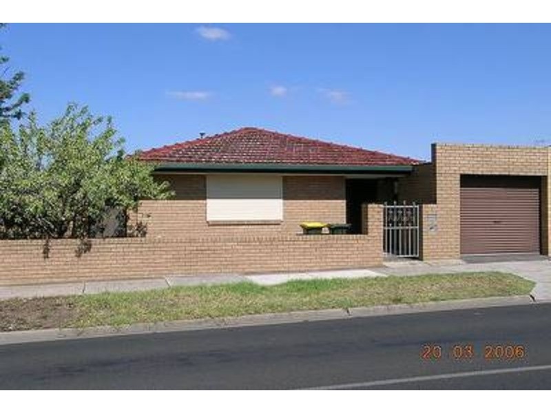 2/32 Eucra Street, Glenroy VIC 3046