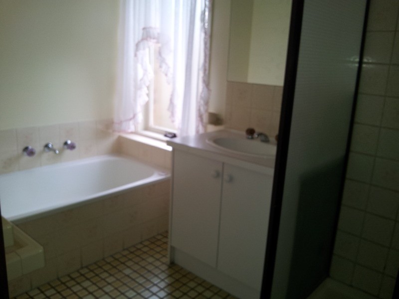 3/54 Chapman Avenue, Glenroy VIC 3046