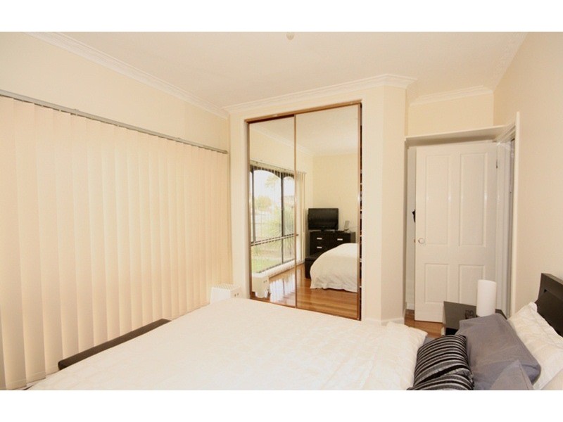 60 Melbourne Avenue, Glenroy VIC 3046