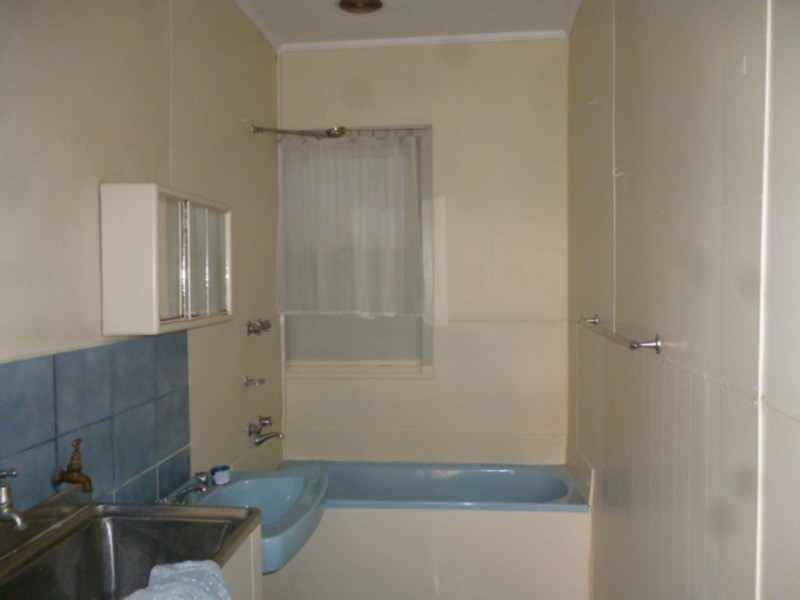 2/142 West  Street, Glenroy VIC 3046