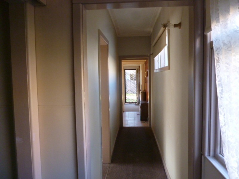 2/142 West  Street, Glenroy VIC 3046