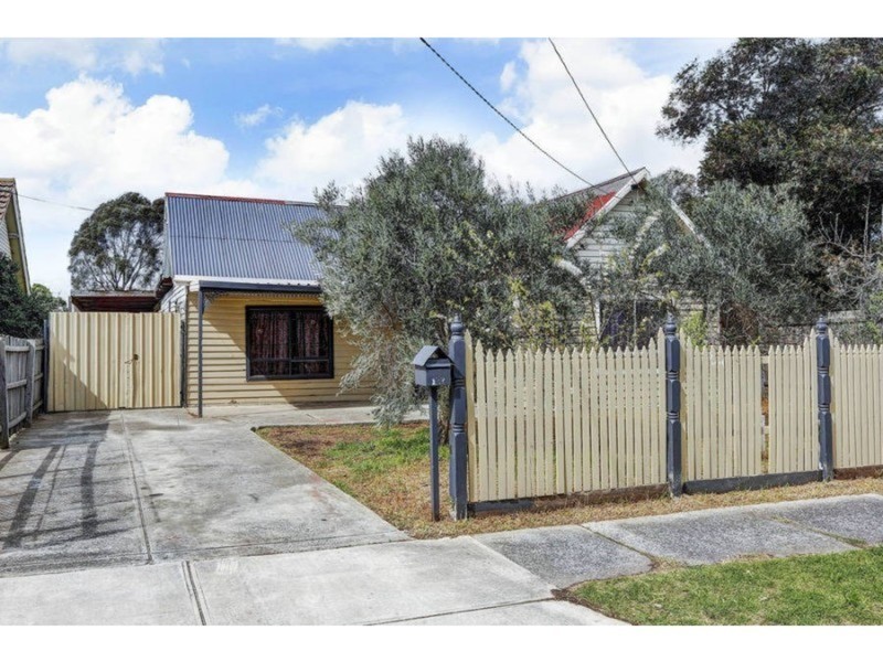 98 Lahinch Street, Broadmeadows VIC 3047