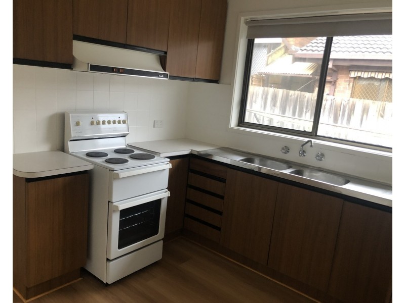 2/10 Prospect Street, Glenroy VIC 3046