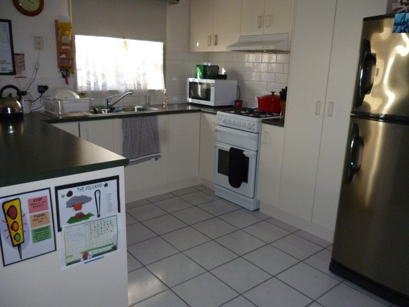 6a Bond  Street, Hadfield VIC 3046