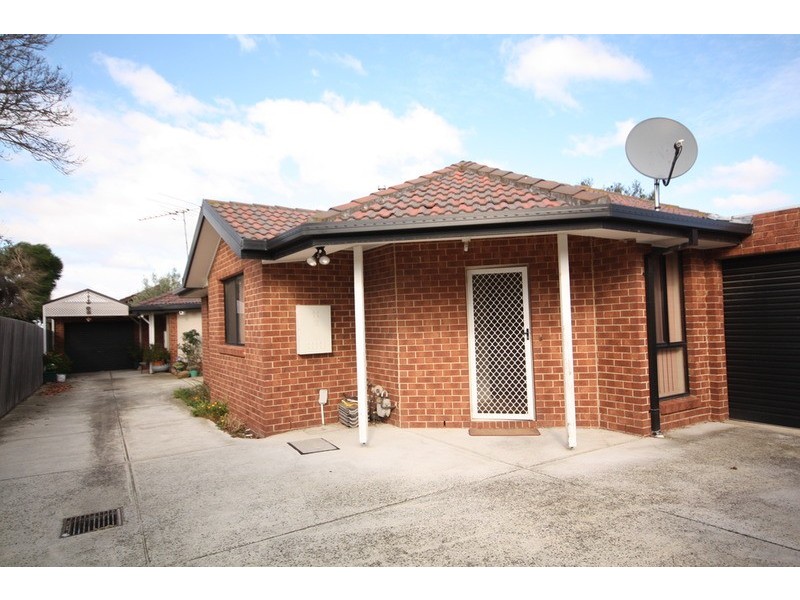 2/25 Lytton Street, Glenroy VIC 3046