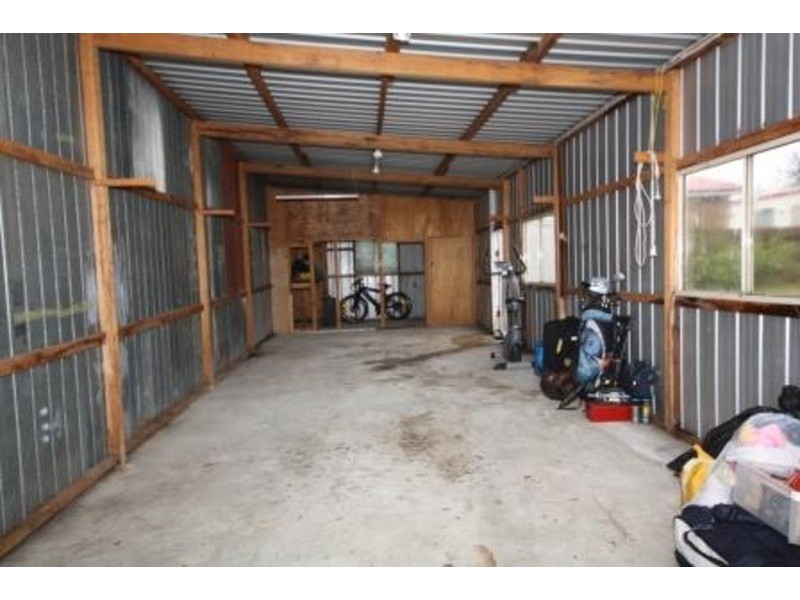 64 Sunset Boulevard, Jacana VIC 3047