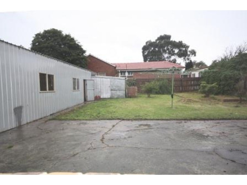 64 Sunset Boulevard, Jacana VIC 3047