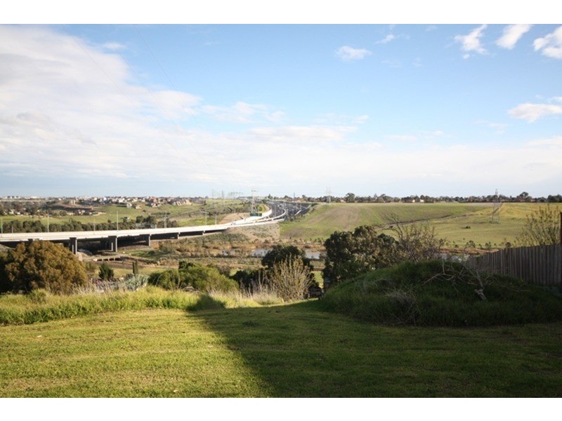 64 Sunset Boulevard, Jacana VIC 3047