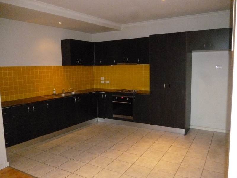 1/900 Pascoe Vale Road, Glenroy VIC 3046