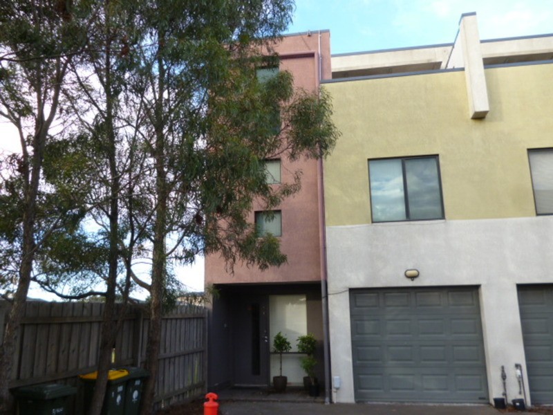 1/900 Pascoe Vale Road, Glenroy VIC 3046