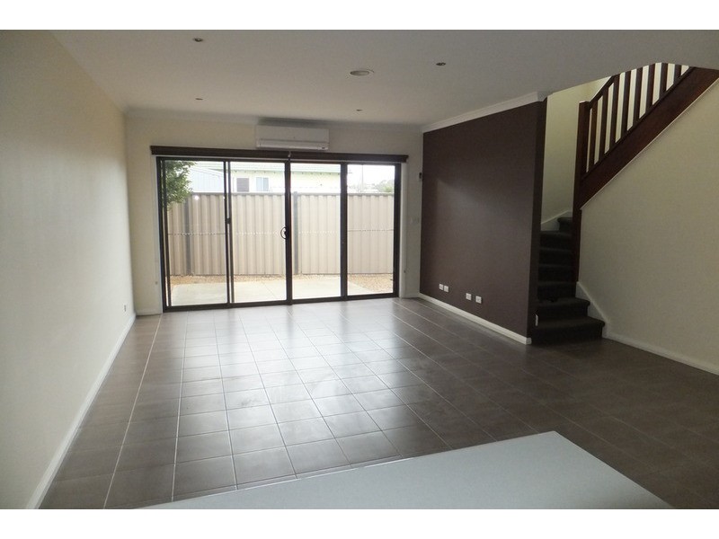 3/134 Kitchener Street, Broadmeadows VIC 3047