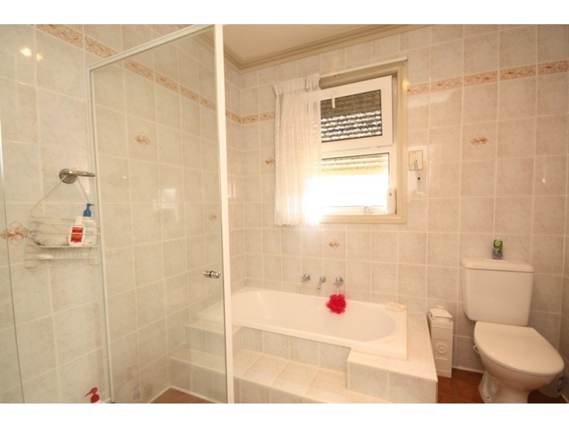 27 Warne Street, Coolaroo VIC 3048