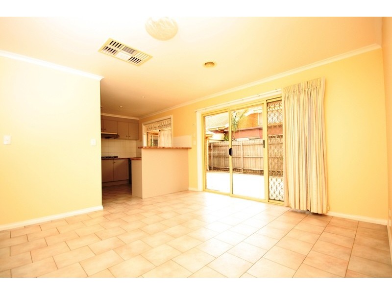 7 Hydra Court, Roxburgh Park VIC 3064