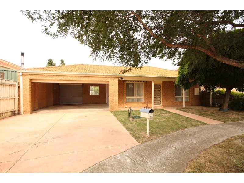7 Hydra Court, Roxburgh Park VIC 3064