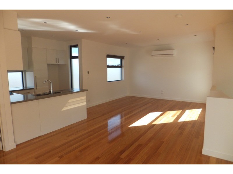 19 Evell Street, Glenroy VIC 3046