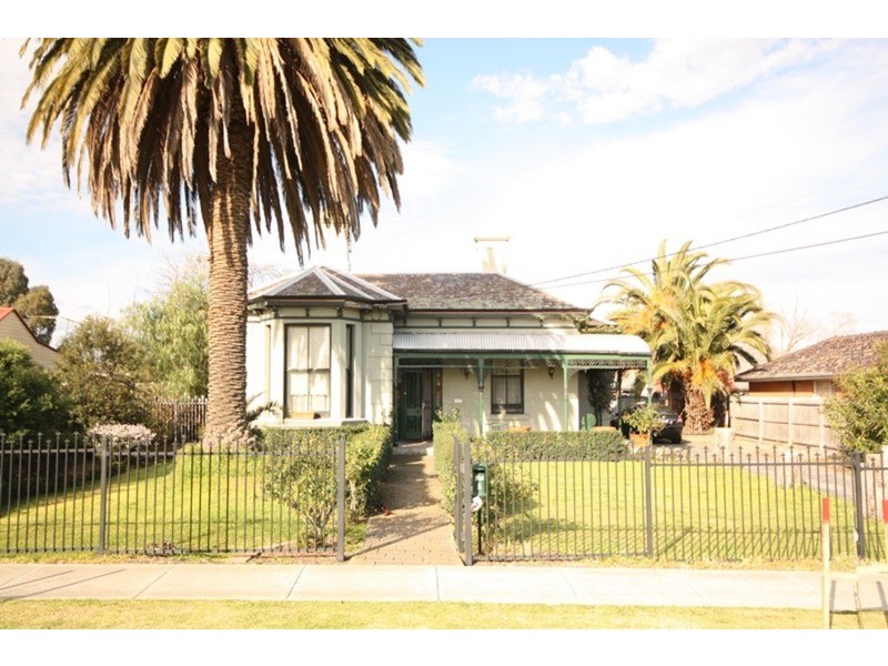 6 Salisbury Street, Glenroy VIC 3046