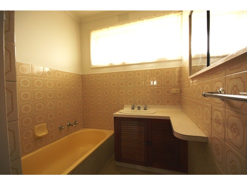 1 Leeds  Place, Campbellfield VIC 3061