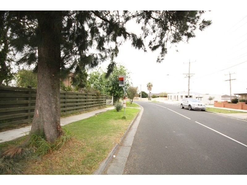 1 Leeds  Place, Campbellfield VIC 3061