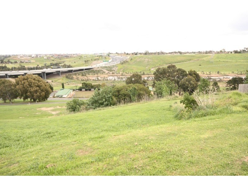 60 Sunset Boulevard, Jacana VIC 3047