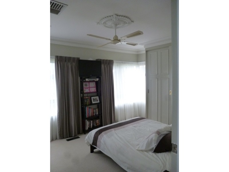 76 Widford Street, Glenroy VIC 3046